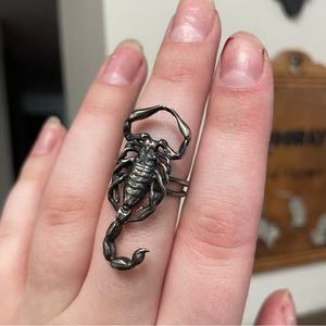 Bloodmilk Scorpion ring